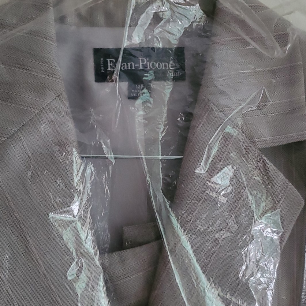 Evan picone women's suit